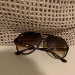 Ray Ban Cats 5000 classic sunglasses